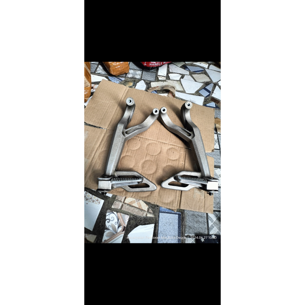 Footstep belakang r 15 v3 original copotan