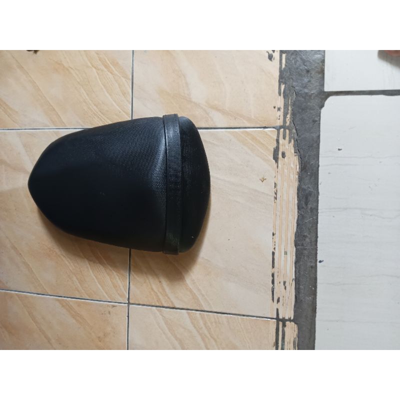 jok/sadel belakang original ninja 250 karbu