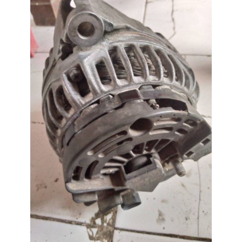 alternator mercy w203 c180 M1¹1