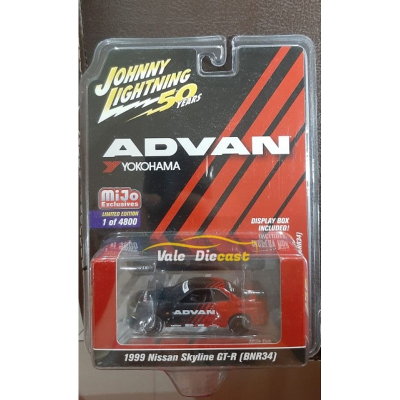 Johny Lightning Nissan Skyline R34 Advan