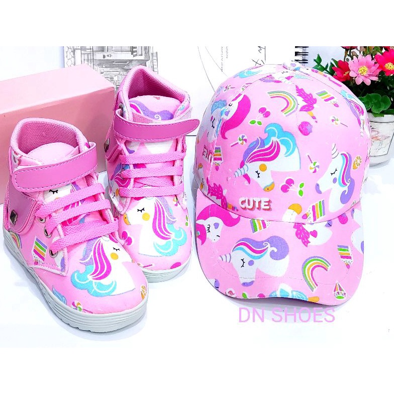 KODE A95G Paket Sepatu Anak Perempuan Paket Sepatu Boots Topi Anak Paket Boot Anak Perempuan Topi Pe
