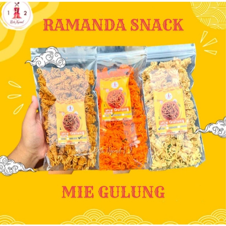 

Jajanan Mie Gulung Pedas / Camilan Pedas genz