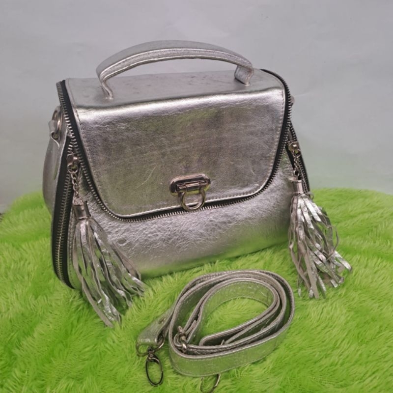 Tas Pesta | Tas Kondangan | Preloved Slingbag | Tas Selempang Wanita