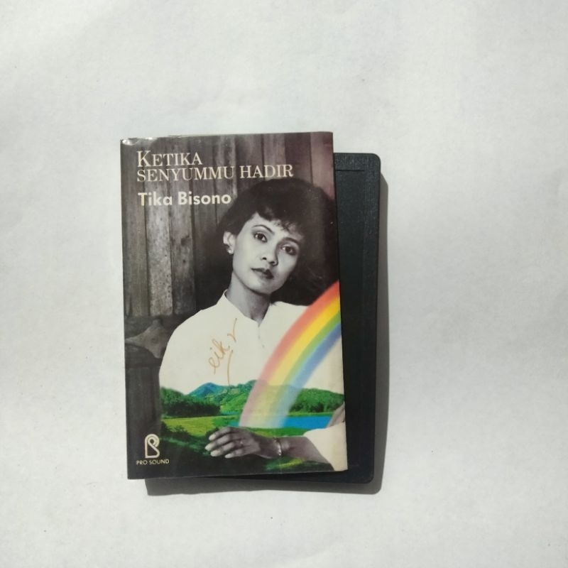 KASET PITA 2202-TIKA BISONO