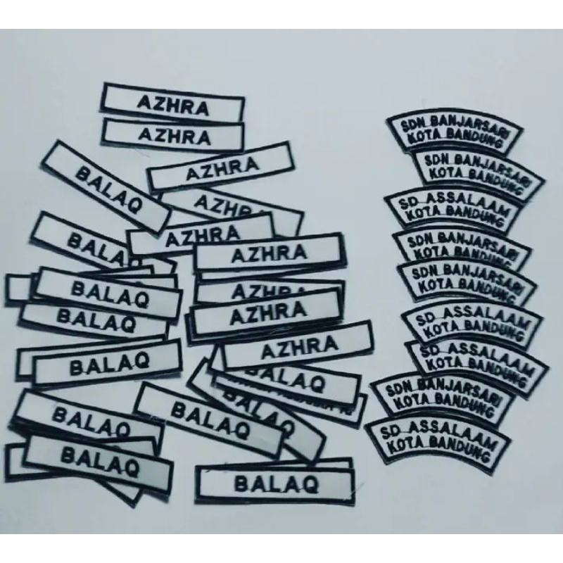 

Papan Nama Sekolah (nametag)