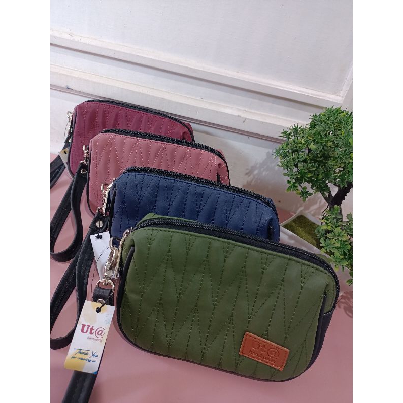 Pouch Kaana list hitam by Ut@ handmade