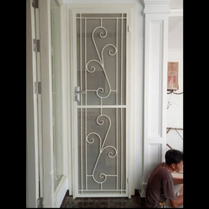 Pintu Teralis Kawat Nyamuk A27a