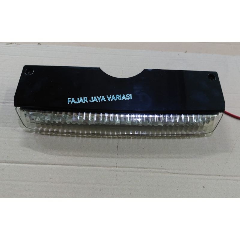 LAMPU SPOILER INNOVA LAMPU STOP SPOILER INNOVA MODEL ORIGINAL