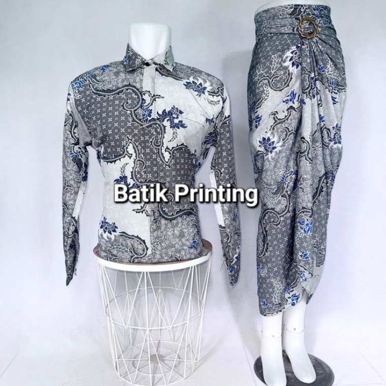 Penjualan Terbanyak Batik couple pasangan Batik priaBatik wanitaBatik jemputan soloBatik couple Bati