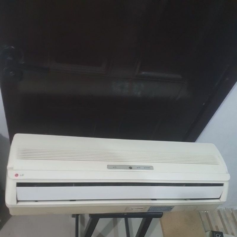 Second Ac Indoor LG 1/2PK ( Mulus dan Ori)