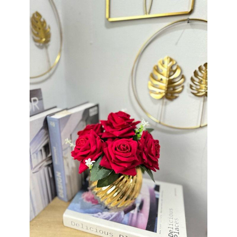 BUNGA MAWAR VAS TUISTER GOLD KRMAIK BLUDRU BESAR