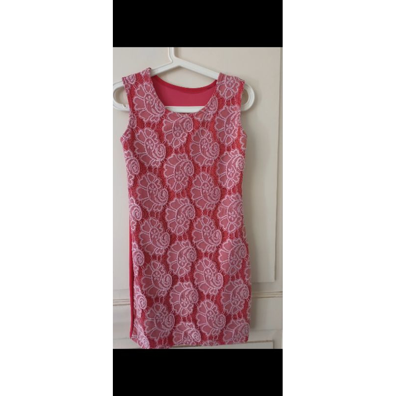 dress mewah brukat bodyfit preloved