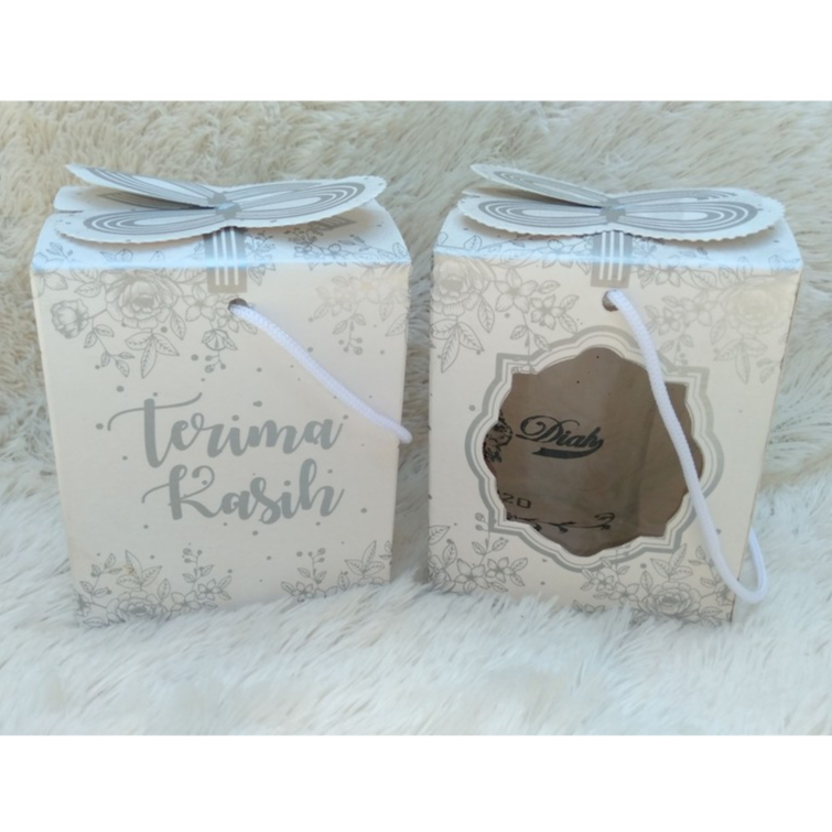 

Souvenir Paper Box Gelas Piala Dus Packaging Cangkir Gagang Kemasan Box Tumbler Free Tali