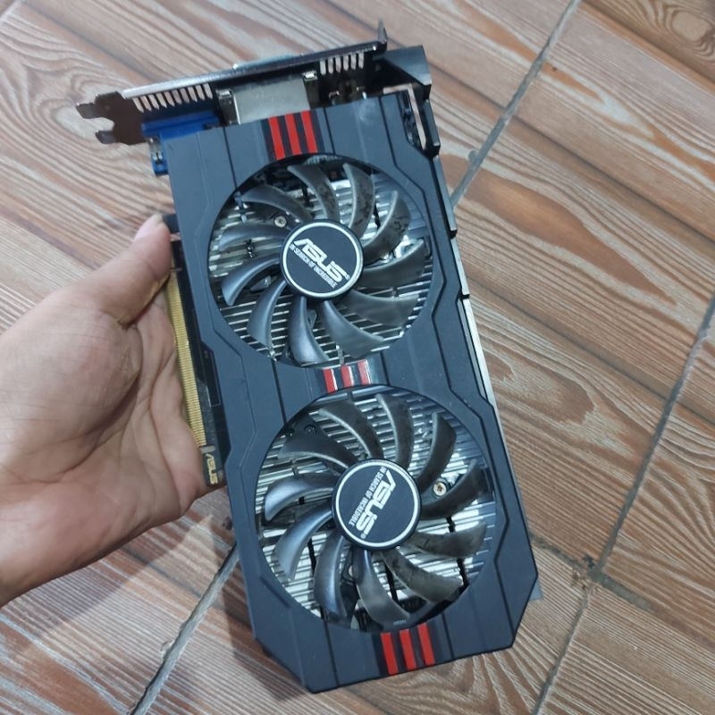 VGA CARD GT740 DDR5 2GB