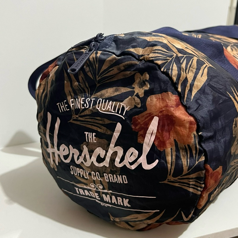 HERSCHEL FOLDABLE DUFFLE BAG | PRELOVED
