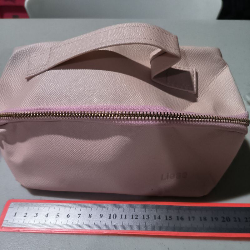 pouch kosmetik LIESE