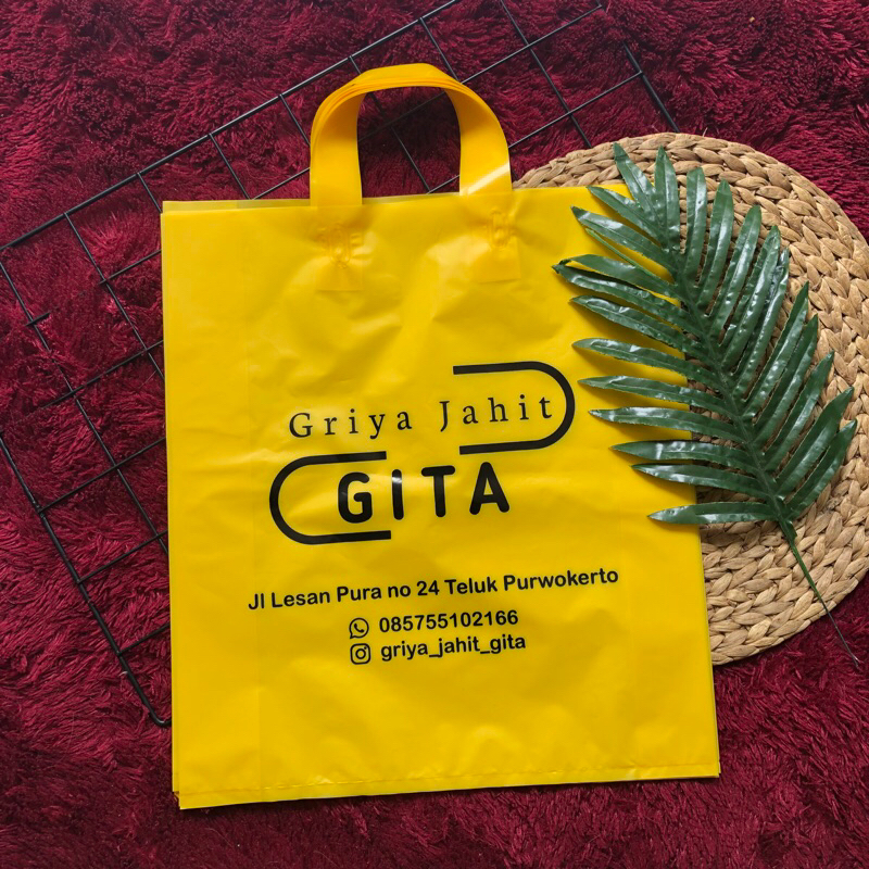 

handle 30x35x8 cm free sablon