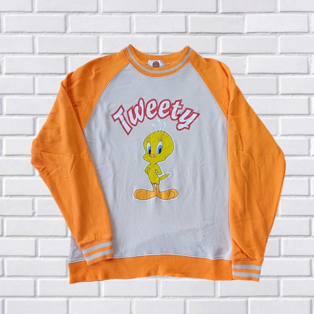 SWEATER CREWNECK LOONEY TUNES TWEETY, SIZE M (SECOND BRANDED) CN0134