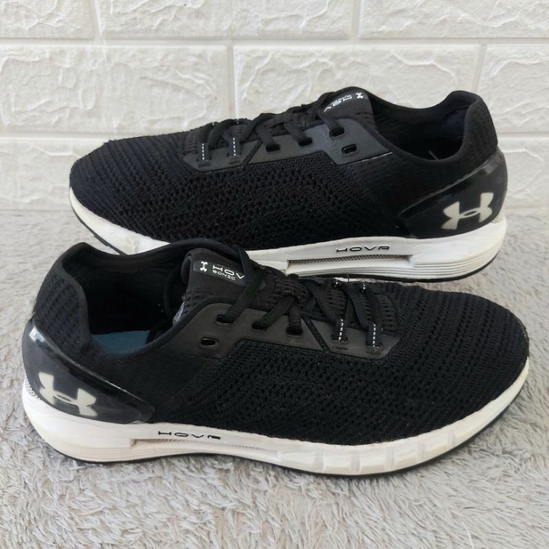 Sepatu Dewasa Under Armour HOVR Sonic 2 Black
