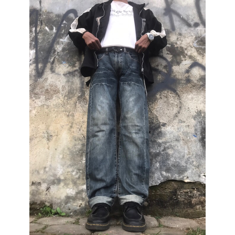 dark grey jeans by dominate