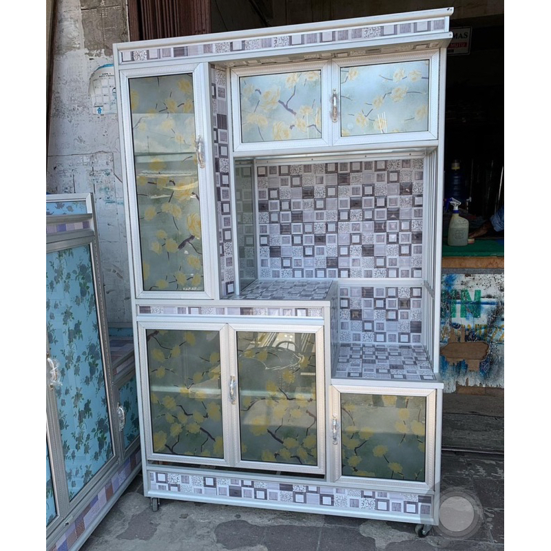 Lemari Rak Piring 6 Pintu Aluminium Kaca