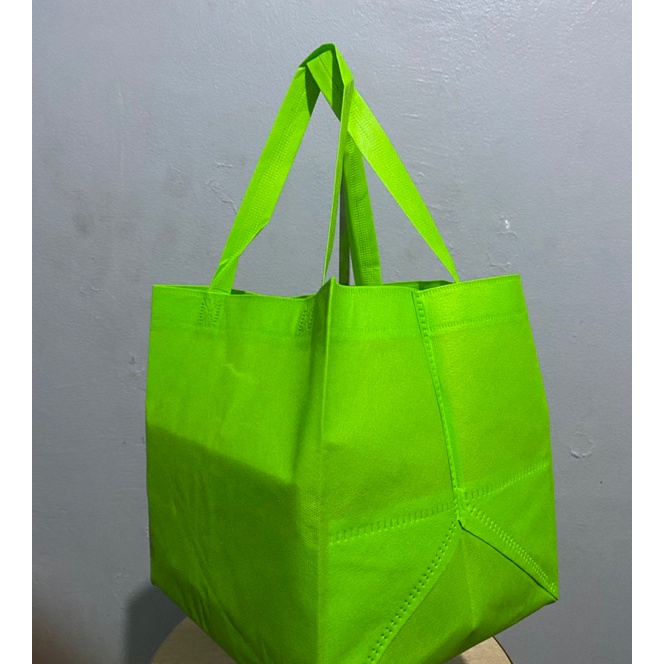 

KF7 1 Pack 6 Pcs Goodie Bag Tas Hajatan 22x22 Tinggi 25 Cm Tas Nasi Box Tas Hajatan Tas Souvenir Tas Seminar Tas Spunbond Tas Hampers Tas Berkatan Tas Walimatul Tas GoGreen Tas Ramah Lingkungan