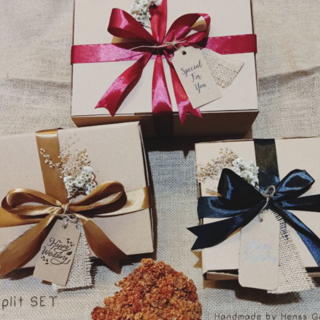 

Top Kotak KadoGift Box Rustik kombi goni hangtag untuk hampers hadiah