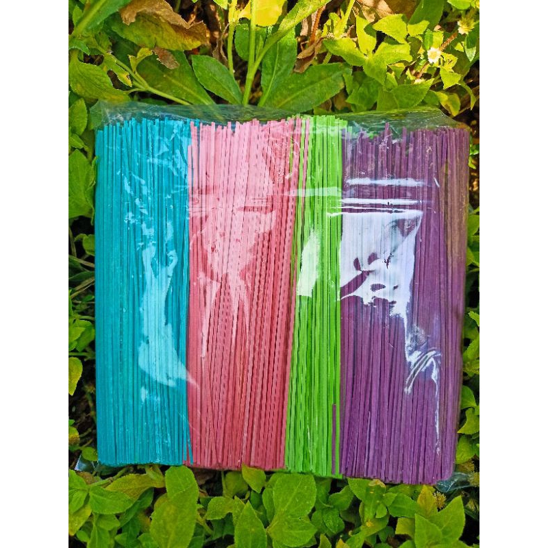 

Mie lidi rainbow 1kg 4 warna