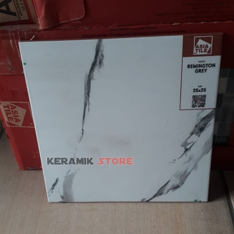 Keramik Lantai Kamar Mandi 25x25 Putih Corak