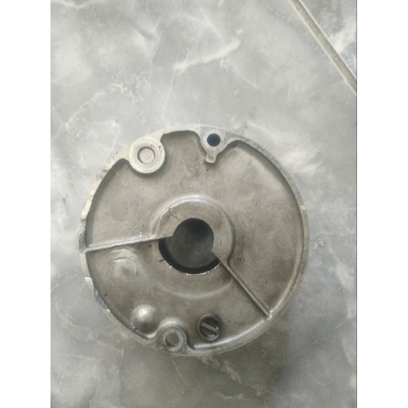 dudukan spul motor c70