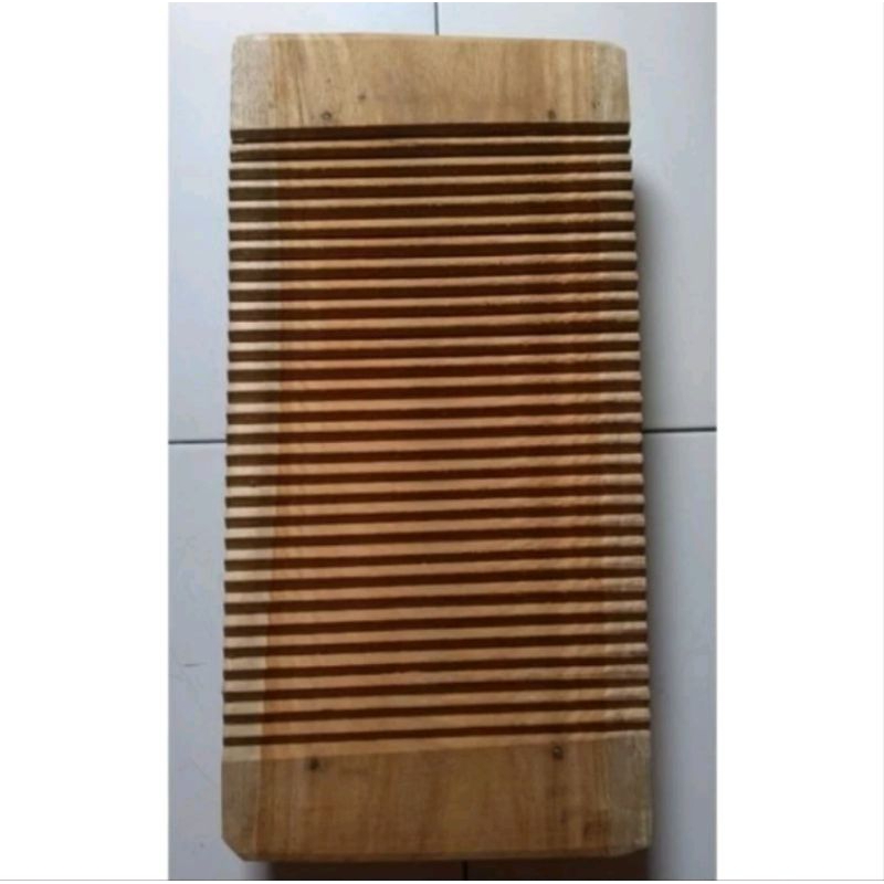 Papan Bilasan Kayu Asli Tebal