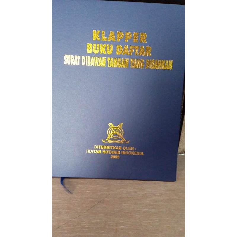 

klaper buku daftar surat di bawah tangan yang di sah kan
