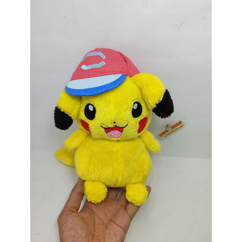 boneka Pikachu pokemon original Takara Tomy alolan hat
