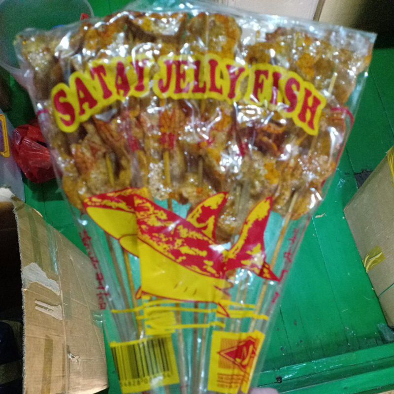 

Sate Tusuk Ikan / Satay Jelly Fish 12 tusuk thailand merek kapal / Makanan snek ikan Snack