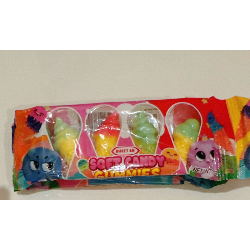 

Sweet Me Ice Cream gummy lunak Pak isi 30 sachets