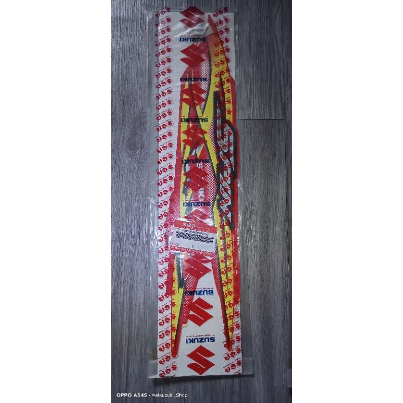 Striping Set Suzuki Spin Merah SGP Original
