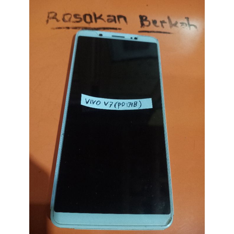 lcd+frame vivo v7 bekas original copotan (rusak)