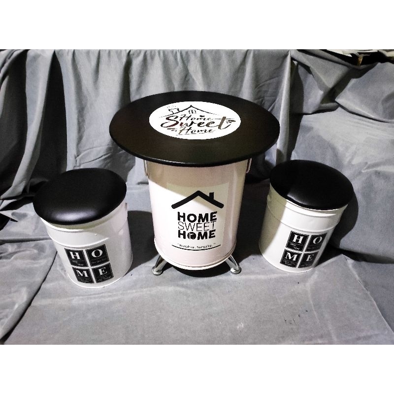 BmRh Set 4 Kursi Drum Besi 1 Meja Kayu Anti Air