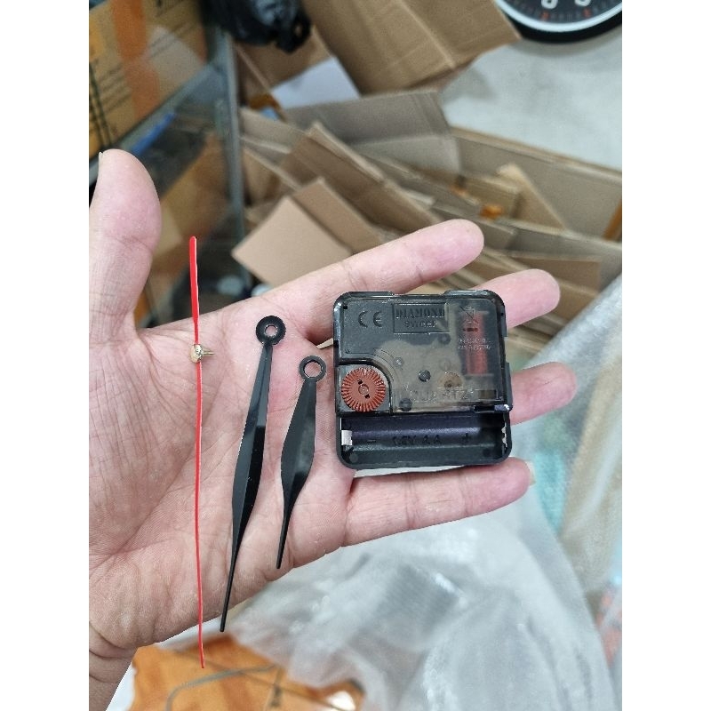 mesin jam dinding diamond ori sweep dan quartz