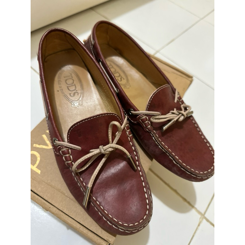 TOD'S HEAVEN LACCETTO OCCHIELLI LEATHER LOAFER SIZE 38 ORIGINAL