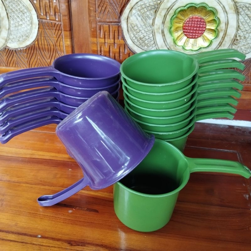 ( isi 2 pcs ) gayung mandi plastik cantik tebal estetik / jebor mandi / ember