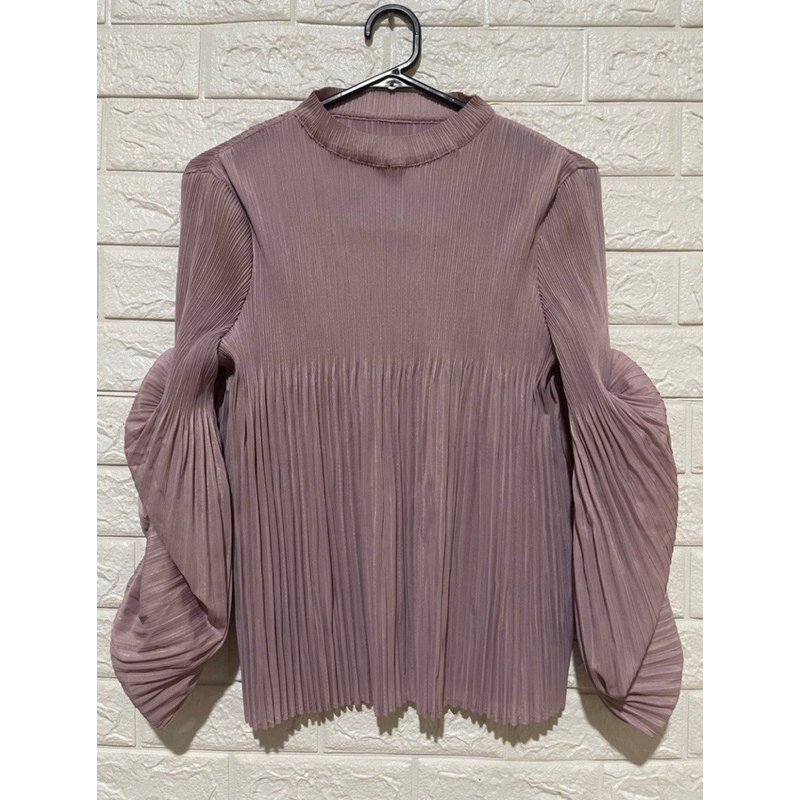 Atasan Plisket ORGEO (PRELOVED)
