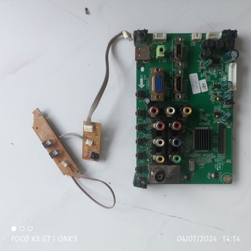 MB Polytron PLD20D900A, Mainboard Polytron PLD 20D900A + Sensor IR modul