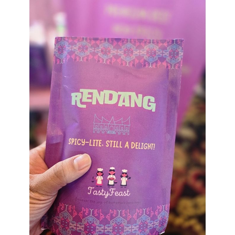 

Adult Friendly Rendang 200gr. Rendang Daging Sapi Premium Tenderloin. No MSG. No pengawet