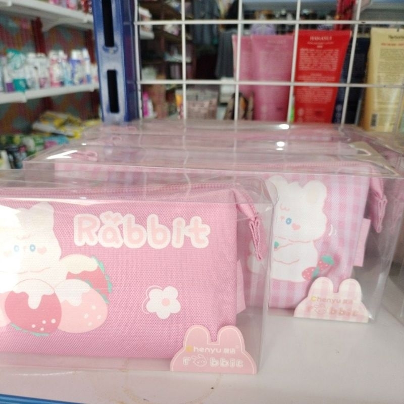 

Kotak Pensil Rabit