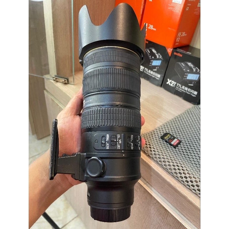 Lensa tele nikon 70-200mm f2.8 g ii nano