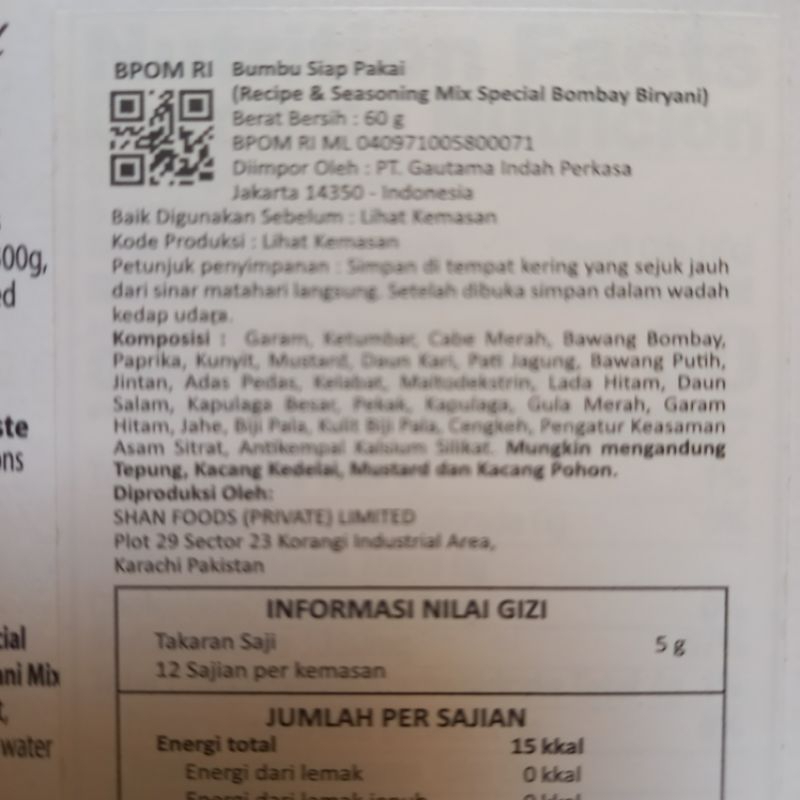 

ADY78 PAKET BERAS BASMATI 1 kg + BUMBU SHAN BRIYANI + SAMIN + KISMIS