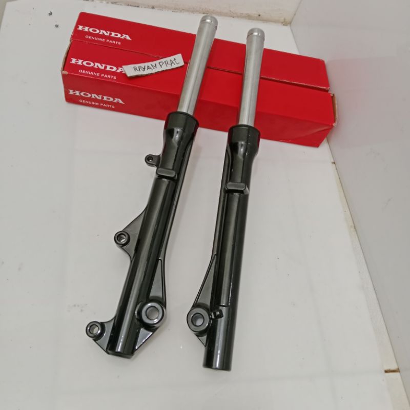Shock depan Vario 125 new Vario 125 new Vario 125 new thn 2015 komplit