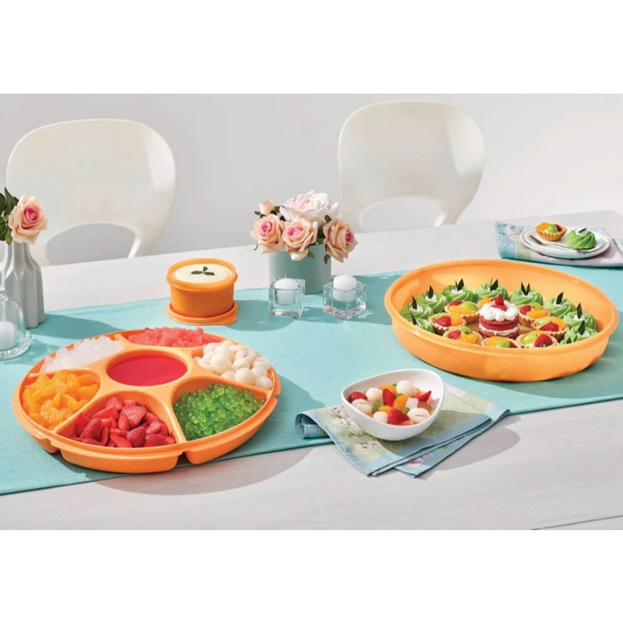 Large serving center tupperware