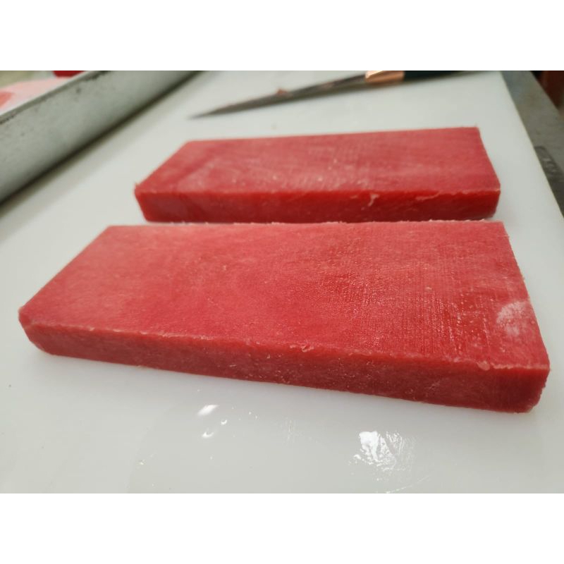

Tuna Saku